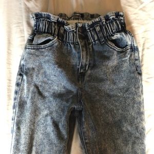 Dark acid wash Mom Jean